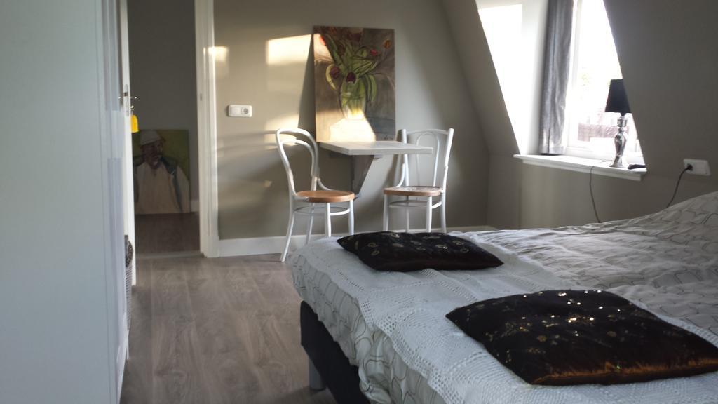 Hotel Logies Ommes! Harlingen Camera foto